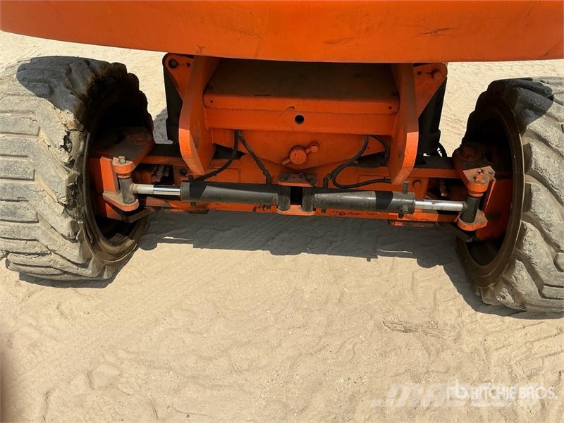 JLG 860SJ 4WD Diesel Telescopic Boom Lift Teleskoop poomtõstukid