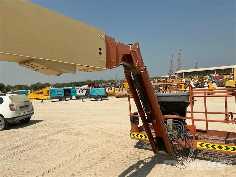 JLG 860SJ 4WD Diesel Telescopic Boom Lift Teleskoop poomtõstukid