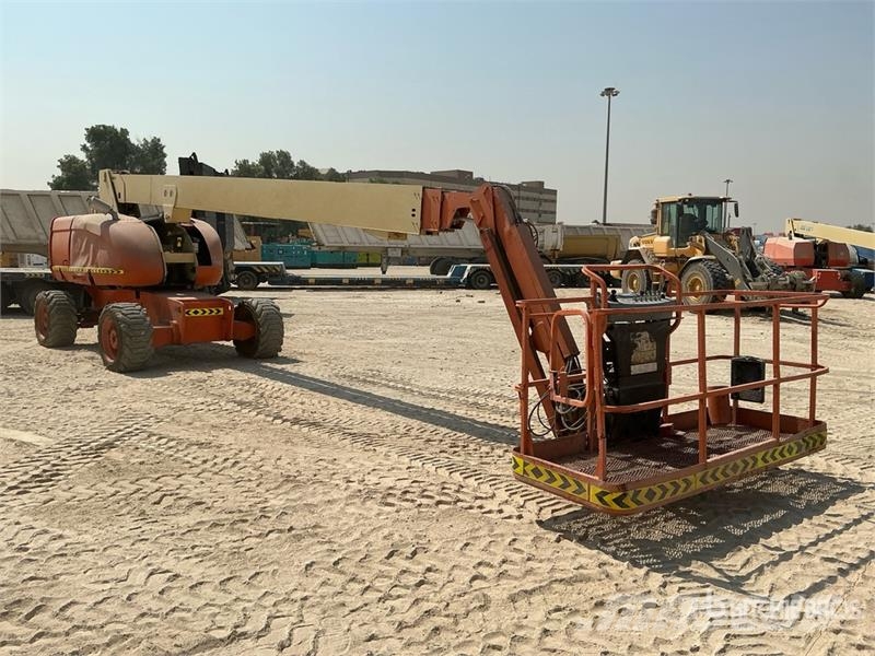 JLG 860SJ 4WD Diesel Telescopic Boom Lift Teleskoop poomtõstukid