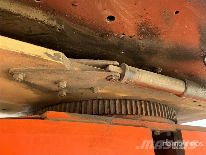 JLG 860SJ 4WD Diesel Telescopic Boom Lift Teleskoop poomtõstukid