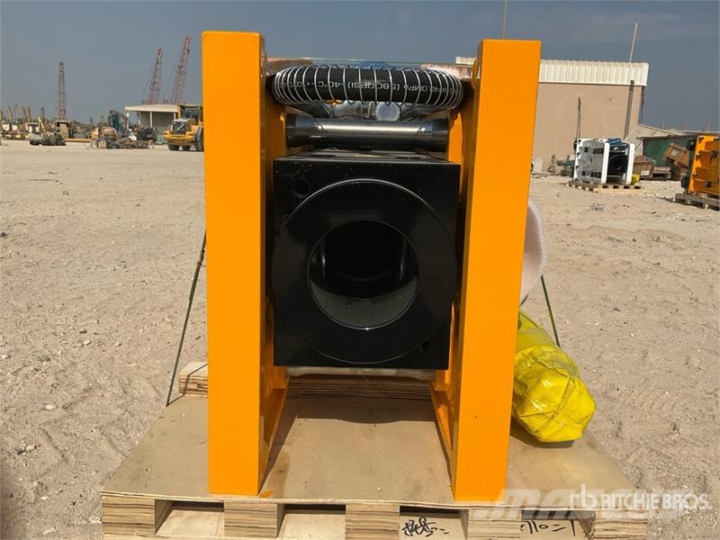  JW 1350 Hydraulic Breaker - Fits 18 - 25 ton excav مطارق / كسارات