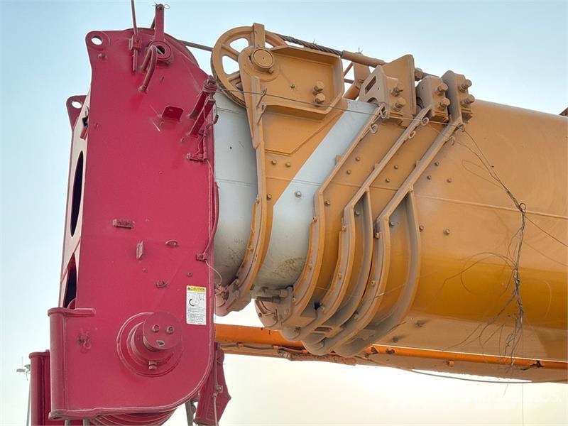 Kato NK550VR 55 ton 8x4x4 Hydraulic Truck Crane رافعات مجنزرة