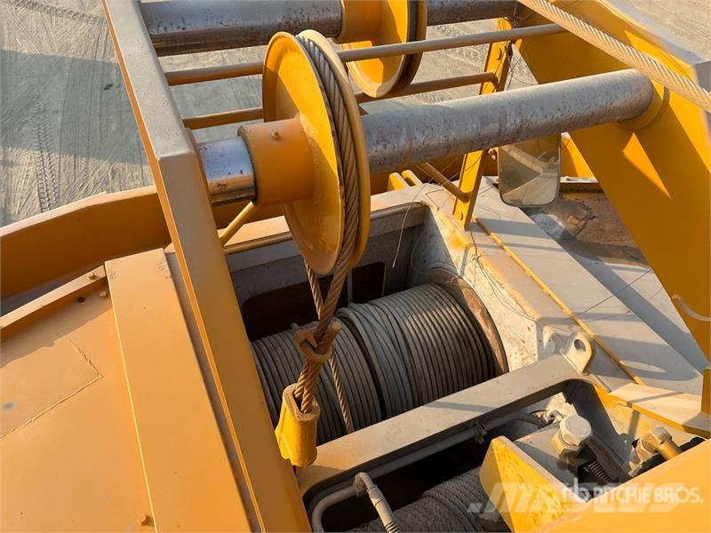 Kato NK550VR 55 ton 8x4x4 Hydraulic Truck Crane رافعات مجنزرة
