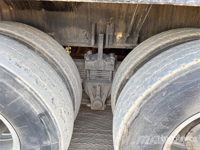 Kato NK550VR 55 ton 8x4x4 Hydraulic Truck Crane رافعات مجنزرة