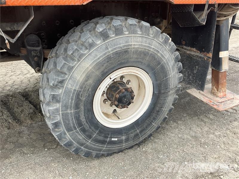 Kenworth Telelect 92-45 on Kenworth C500 4x4 Drill Truck Utilaje mobile de forat