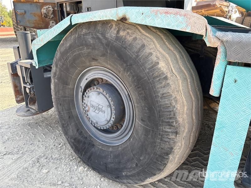Kobelco RK500 50 ton 4x4x4 Rough Terrain Crane Raske maastiku tõstukid