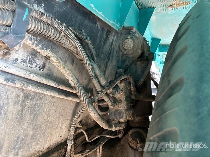 Kobelco RK500 50 ton 4x4x4 Rough Terrain Crane Raske maastiku tõstukid