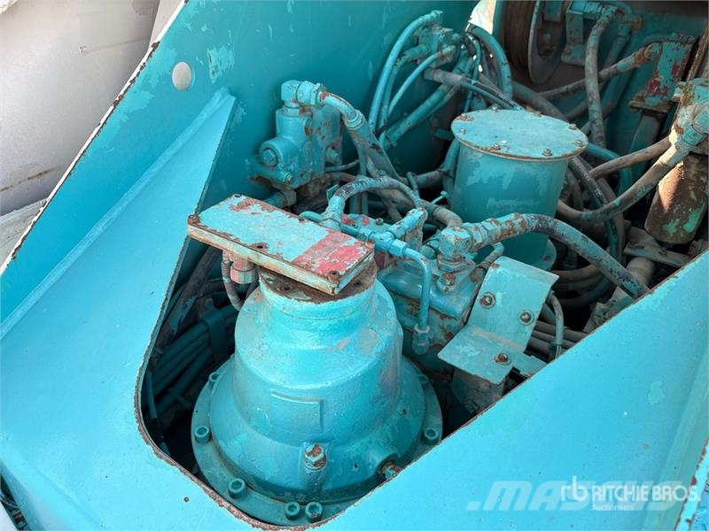 Kobelco RK500 50 ton 4x4x4 Rough Terrain Crane Raske maastiku tõstukid