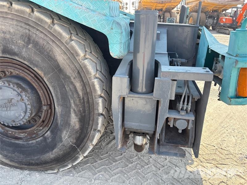 Kobelco RK500 50 ton 4x4x4 Rough Terrain Crane Raske maastiku tõstukid