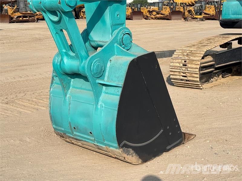 Kobelco SK210HDLC-8 Tracked Excavator Roomikekskavaatorid