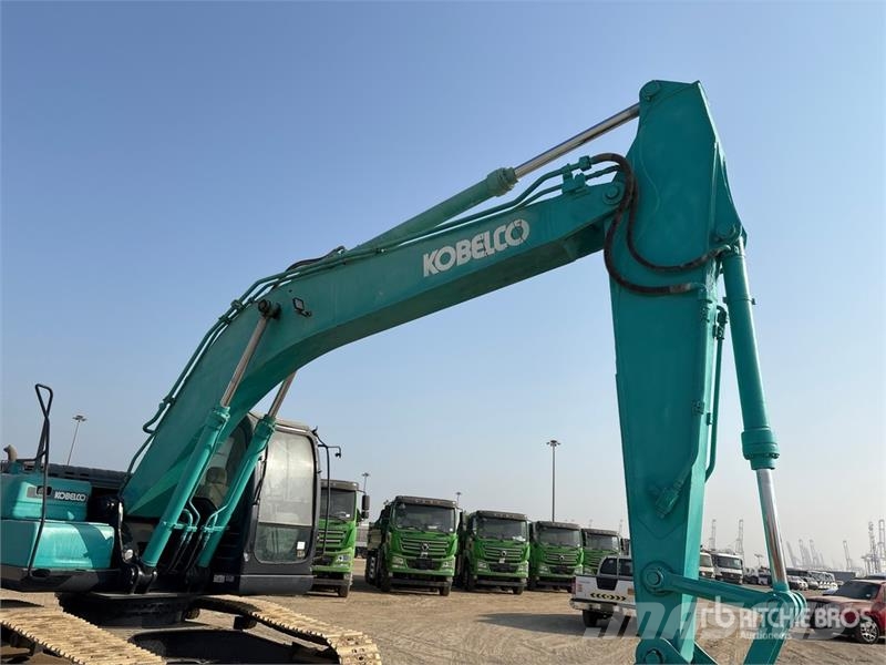 Kobelco SK210HDLC-8 Tracked Excavator Roomikekskavaatorid