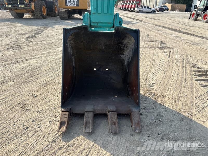 Kobelco SK210HDLC-8 Tracked Excavator Roomikekskavaatorid