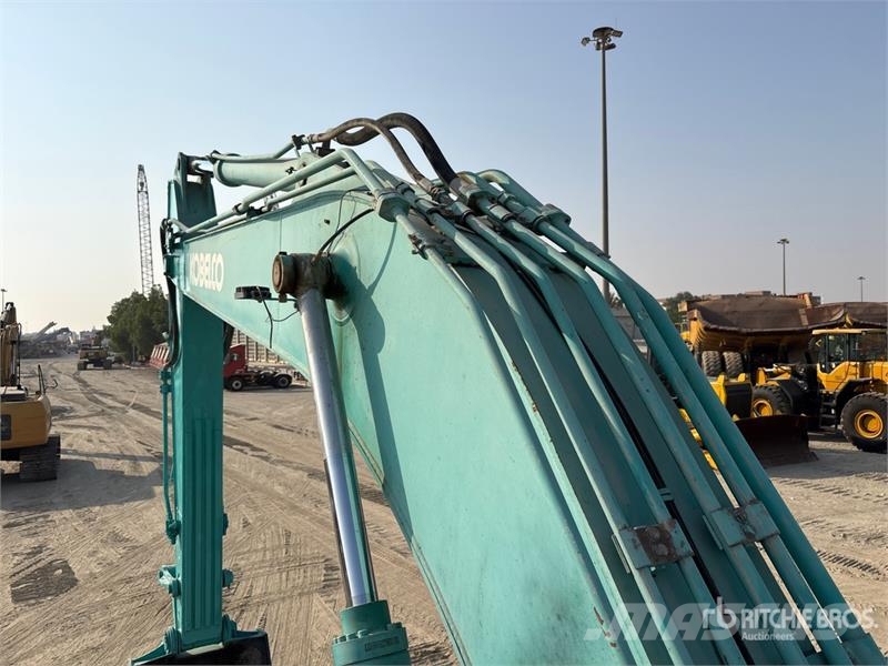 Kobelco SK210HDLC-8 Tracked Excavator Roomikekskavaatorid