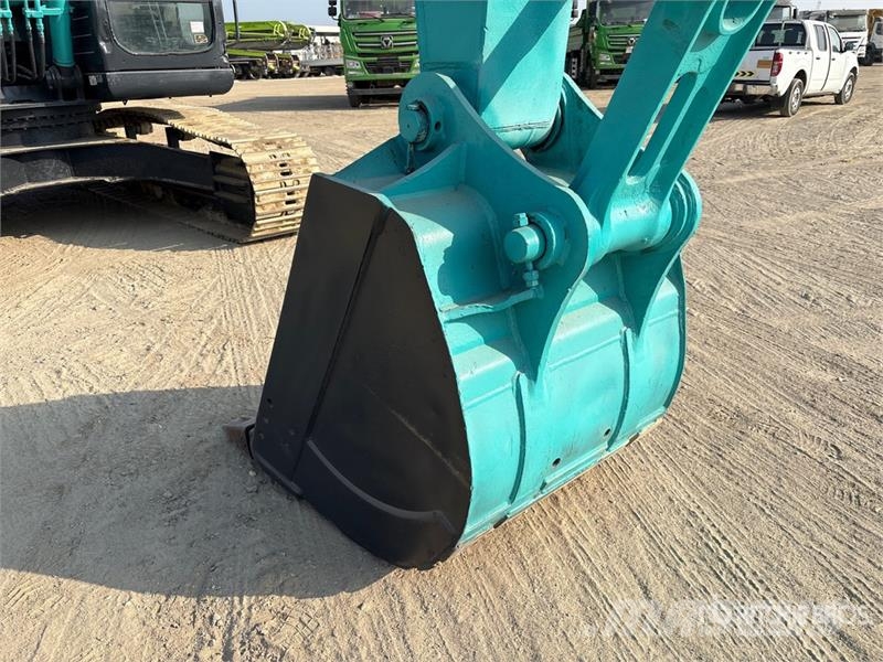 Kobelco SK210HDLC-8 Tracked Excavator Roomikekskavaatorid