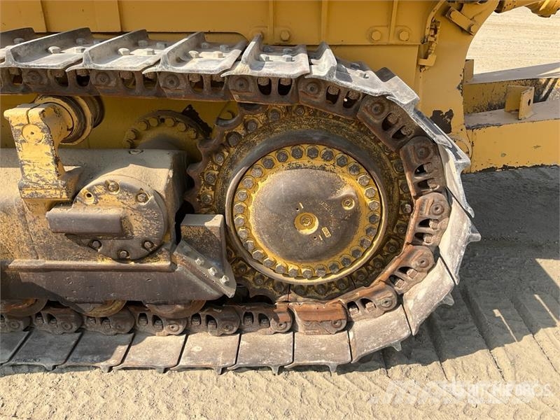 Komatsu D155A-6R Crawler Dozer Buldooserid