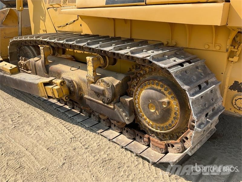 Komatsu D155A-6R Crawler Dozer Buldooserid