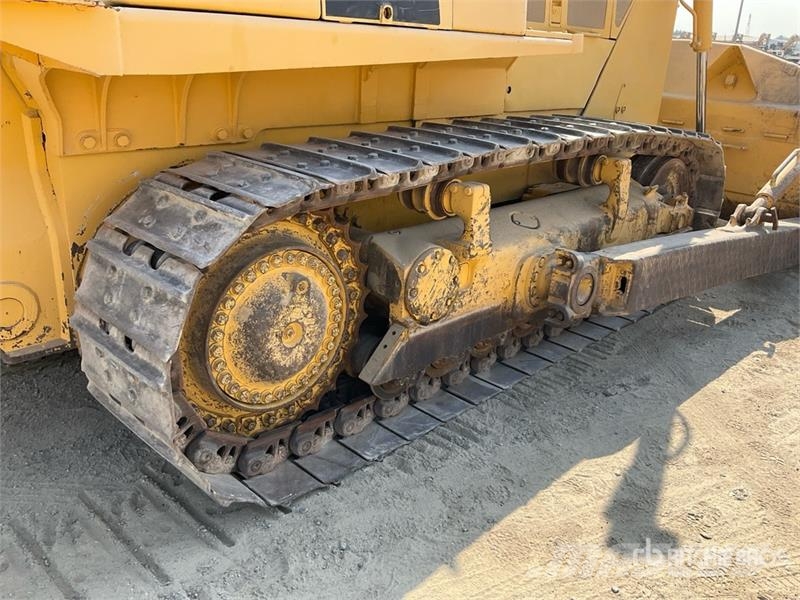 Komatsu D155A-6R Crawler Dozer Buldooserid