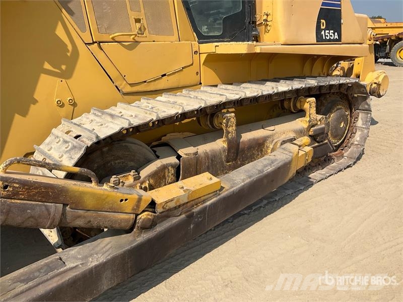 Komatsu D155A-6R Crawler Dozer Buldooserid