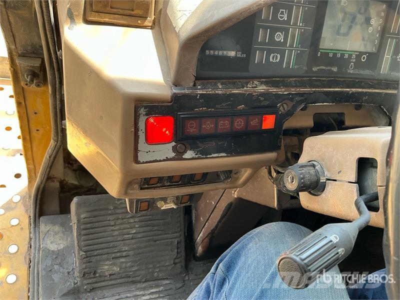 Komatsu HD785-5 ساحبات مفصلية