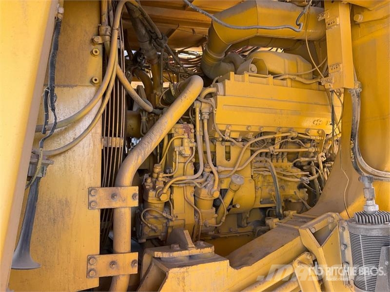 Komatsu HD785-5 Belden kirma kaya kamyonu