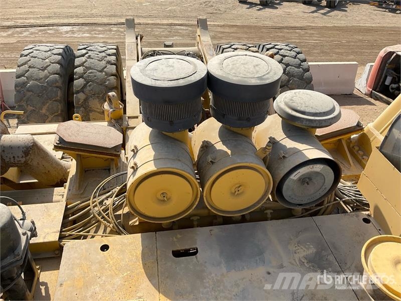 Komatsu HD785-5 Belden kirma kaya kamyonu