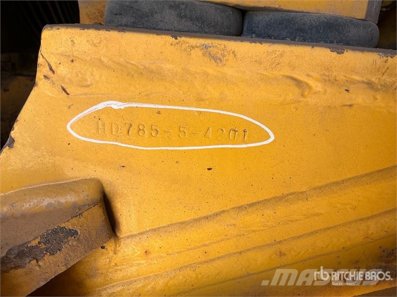 Komatsu HD785-5 ساحبات مفصلية