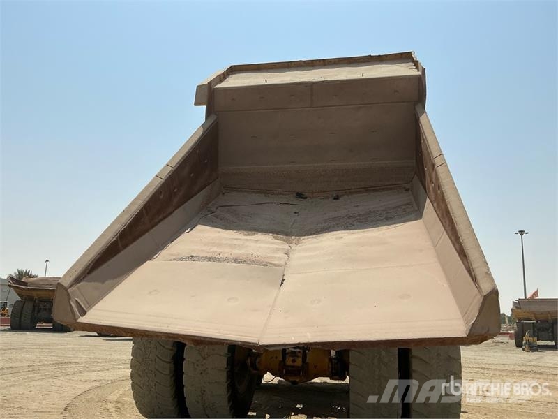 Komatsu HD785-5 ساحبات مفصلية