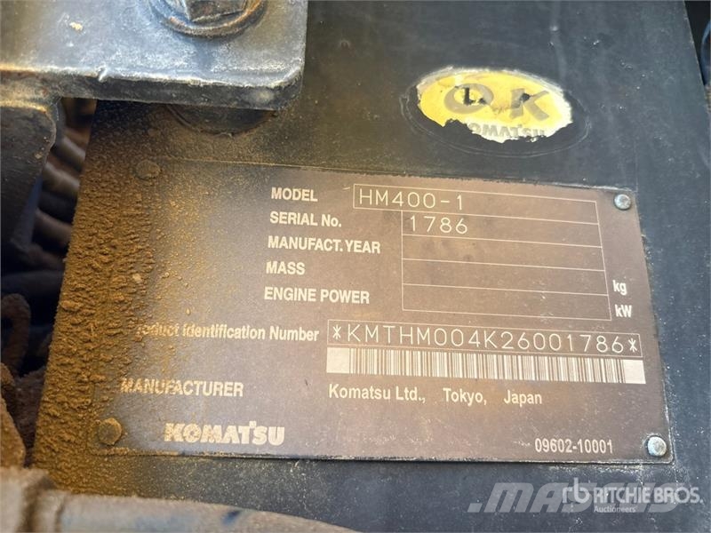 Komatsu HM400 Liigendraamiga pinnaseveokid