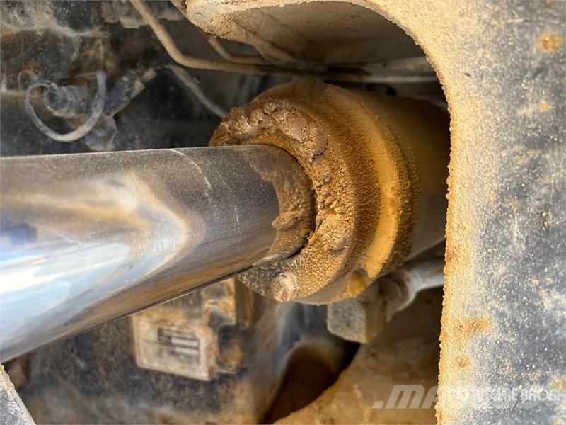 Komatsu HM400-1 Csuklósdömperek