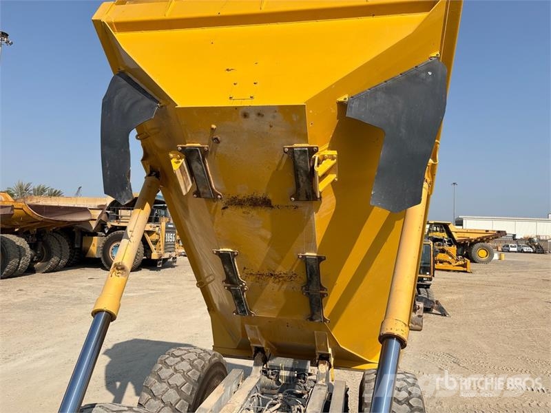 Komatsu HM400-1 Csuklósdömperek
