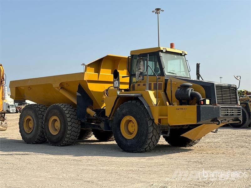 Komatsu HM400-1 Csuklósdömperek