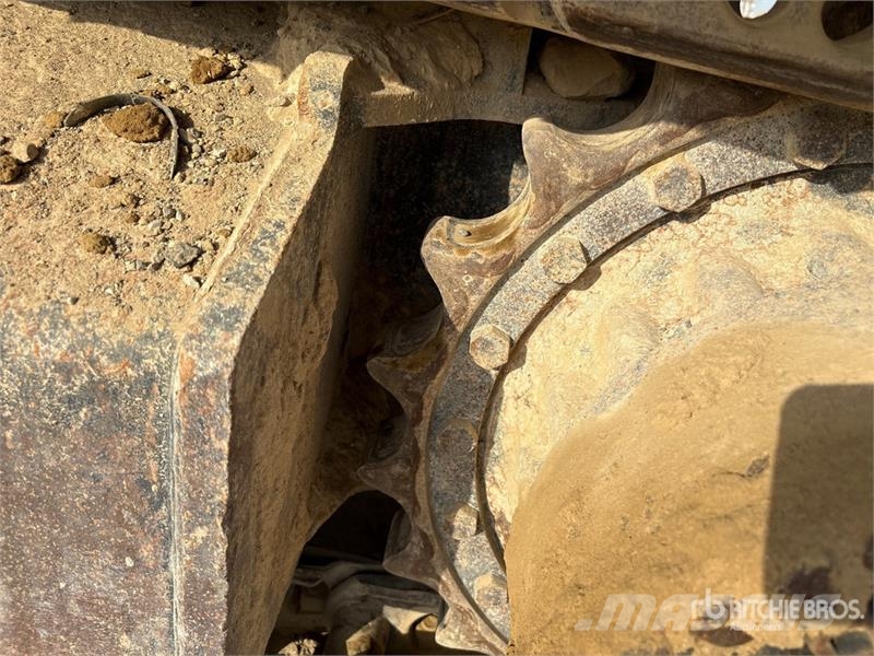 Komatsu PC200-7 Pelle sur chenilles