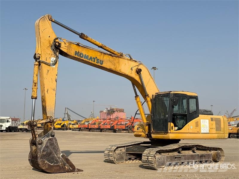 Komatsu PC200-7 Pelle sur chenilles