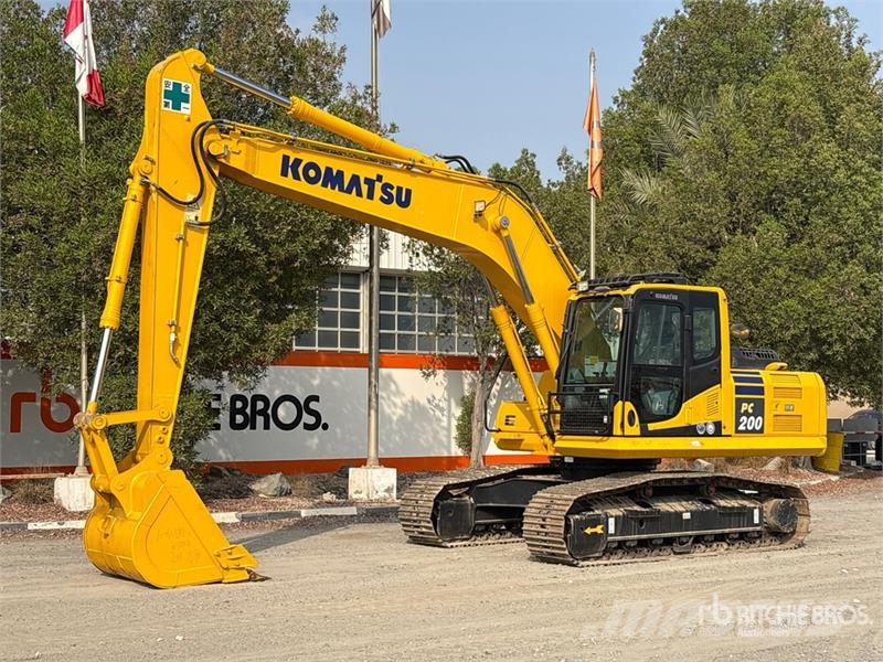Komatsu PC200-8 履带挖掘机