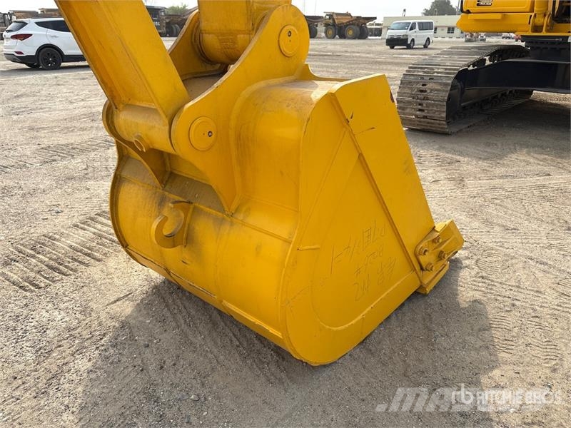 Komatsu PC200-8 履带挖掘机
