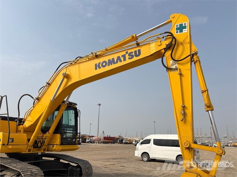 Komatsu PC200-8 履带挖掘机