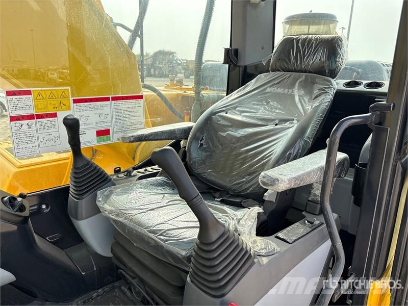 Komatsu PC200-8 履带挖掘机