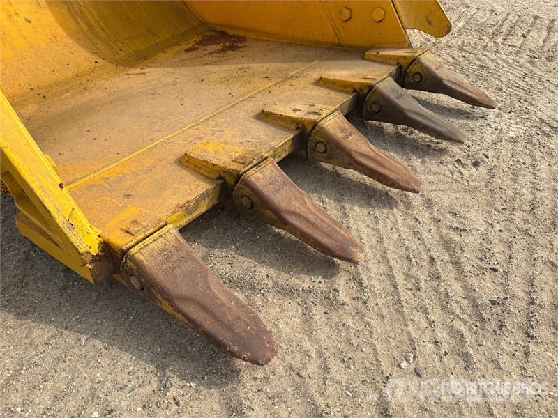 Komatsu PC200-8 履带挖掘机