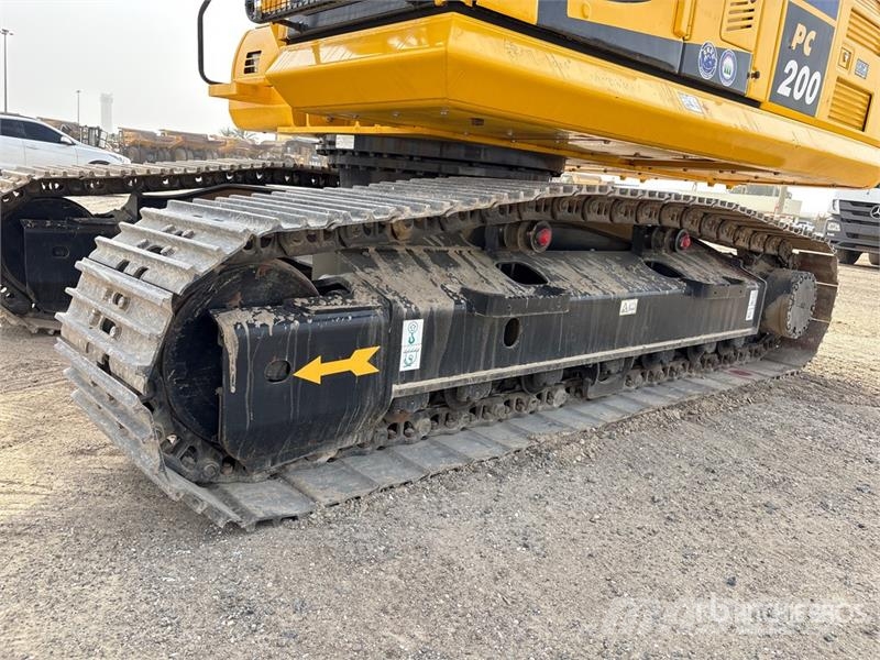 Komatsu PC200-8 履带挖掘机