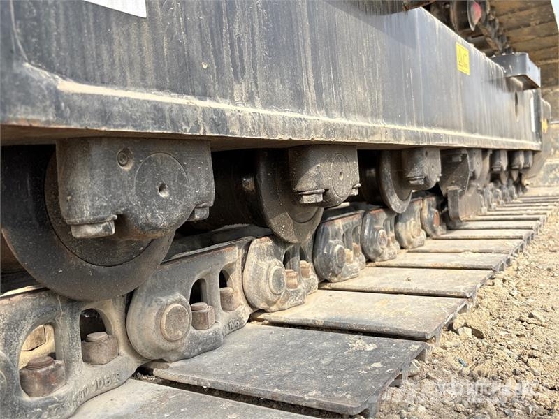 Komatsu PC200-8 履带挖掘机