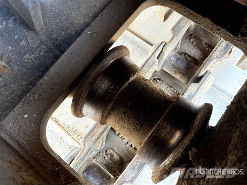 Komatsu PC200-8 履带挖掘机