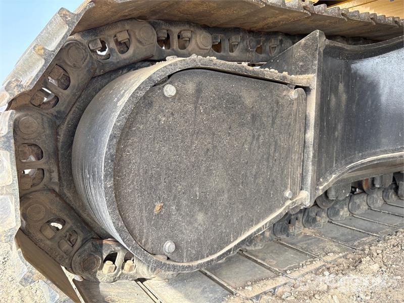 Komatsu PC200-8 履带挖掘机
