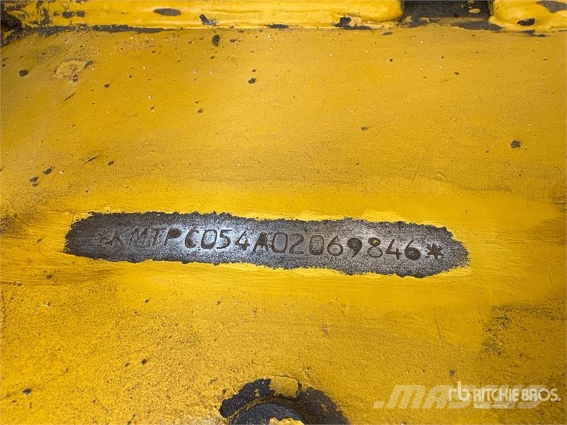 Komatsu PC220-7 履带挖掘机