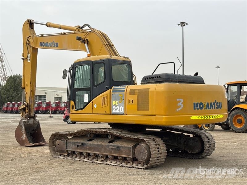 Komatsu PC220-7 履带挖掘机