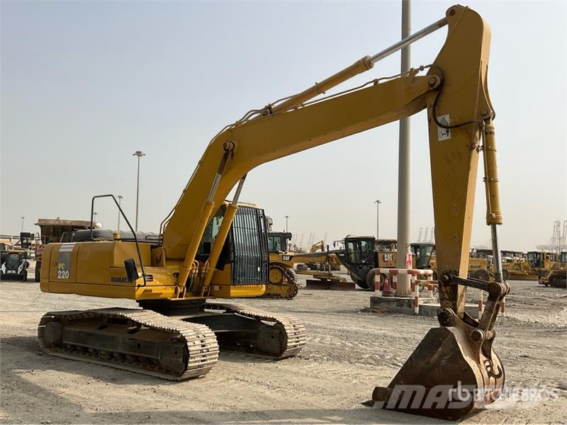 Komatsu PC220-7 履带挖掘机