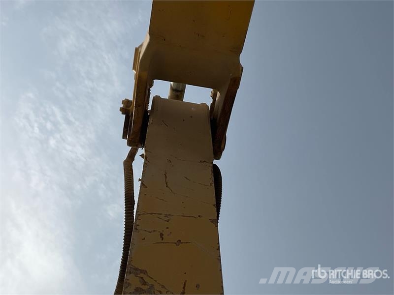 Komatsu PC220-7 履带挖掘机