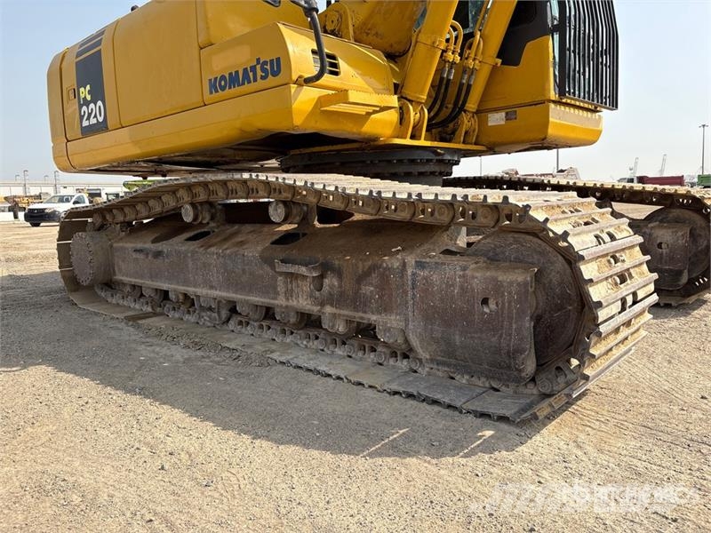 Komatsu PC220-7 履带挖掘机