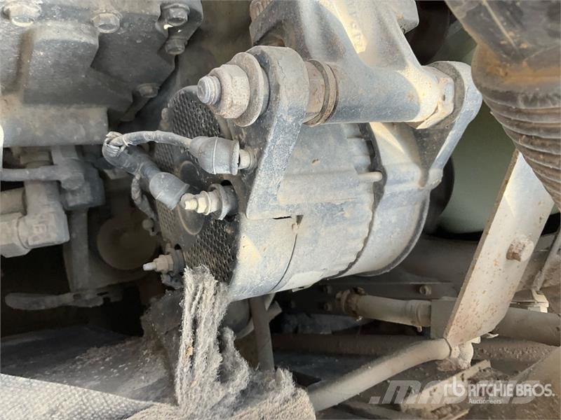 Komatsu PC220-7 履带挖掘机