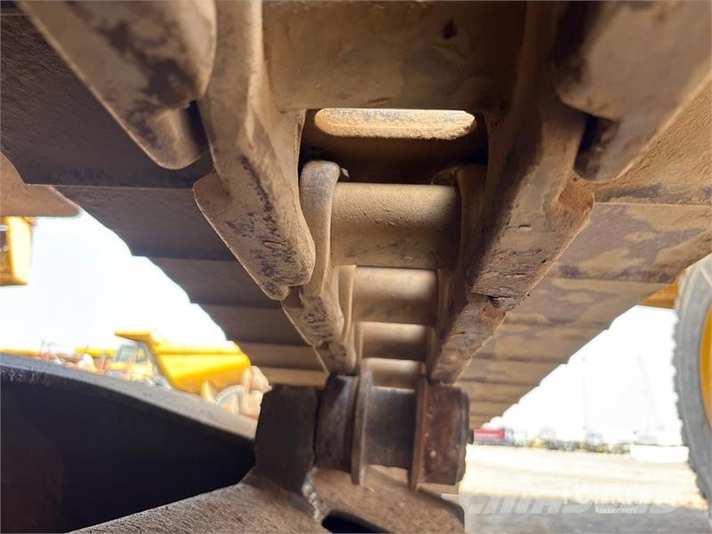 Komatsu PC220-7 履带挖掘机