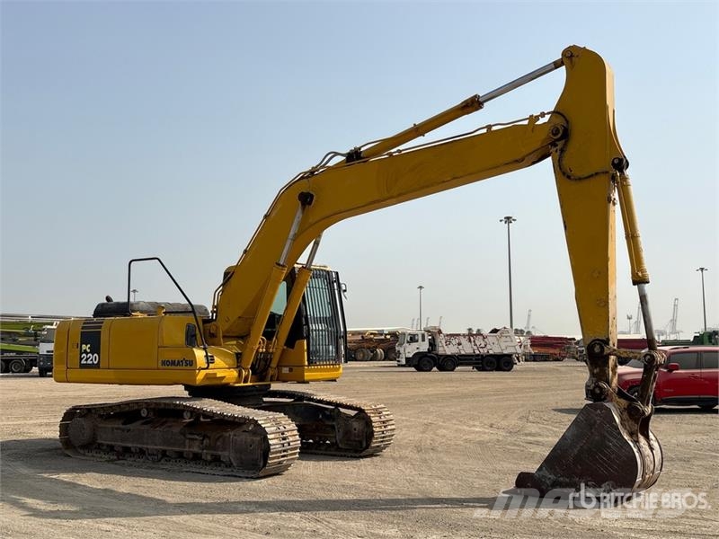 Komatsu PC220-7 履带挖掘机